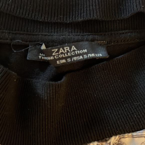 Zara artwork top - Picture 2 of 3